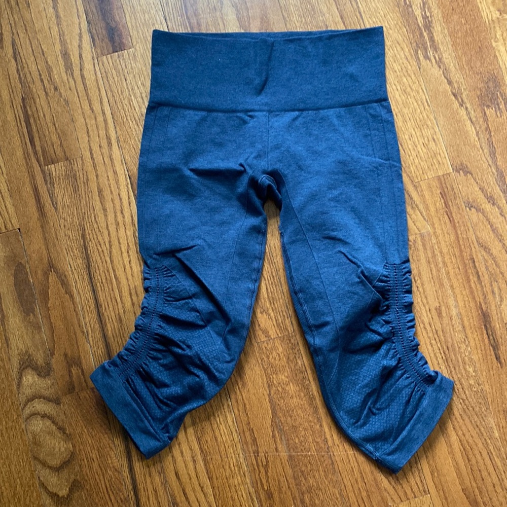 Lululemon workout crops. Color is a blue grey